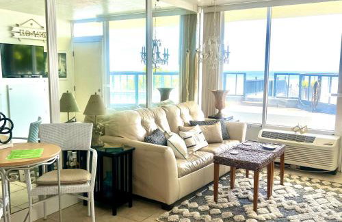 Ocean Breeze - Ocean Front at Symphony Beach Club! - Photo 4