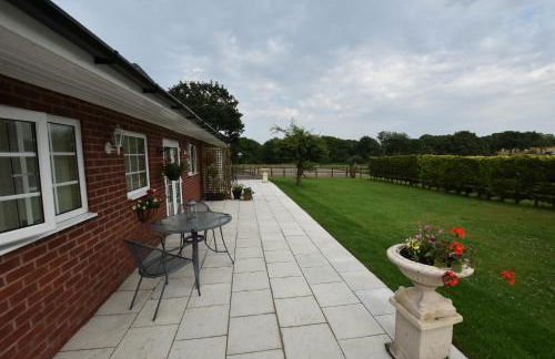 Little Rushbrook Cottages - Foto 11