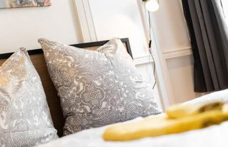 2bedroom in historic villa near Nymphenburg Palace - Photo 10