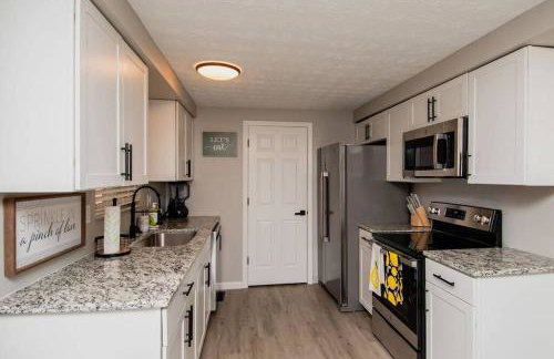 Modern Ranch near Downtown and Airport - Foto 20