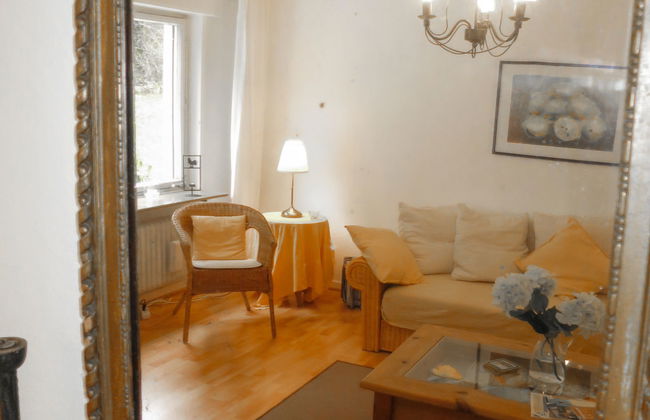 2 bedroom Apartment in Traben-Trarbach with garden - Photo 11