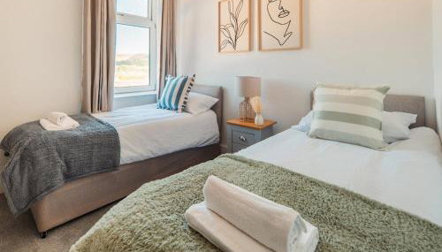 Stunning 6Bed Cottage- Town Centre- Free Parking - Foto 3