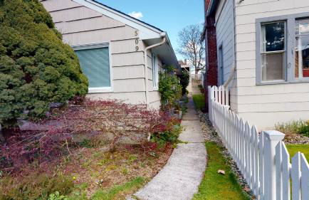 Hazel's Hideaway apt in walkable historic area - Foto 7