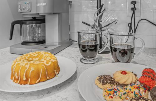 Design-Forward New Build 3BR2BA Seminole Heights - Foto 22