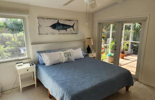 The Butterfly Cottage - Certified Butterfly Sanctuary - Ocean View Hot Tub - Authentic Keys Charm - Foto 8