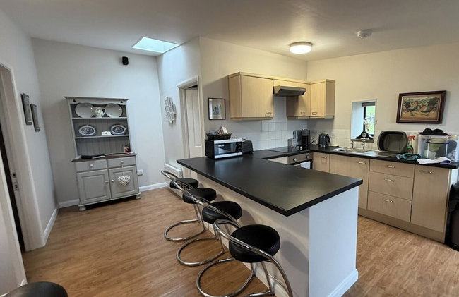 Vale of Glamorgan - Cottage - Sleeps 4 - Parking - Foto 14