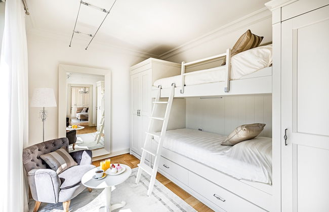 Luxury Lakefront Catullo with pool - Photo 21