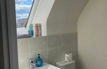 House-Sleeps 8-Parking-Garden - Photo 7