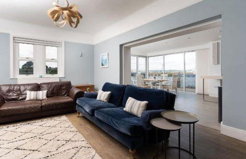 Spacious House nr Castle Beach Parking & Sauna - Foto 16