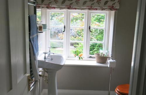 Characterful Cotswold cottage - Foto 19