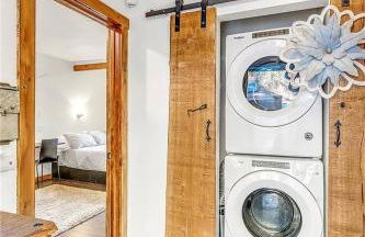 Secluded Off-Grid Retreat> Cabins+Hiking+Waterfall - Foto 27