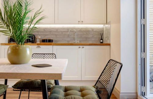 Beautifully refurbished cottage in lower Wivenhoe. - Foto 47