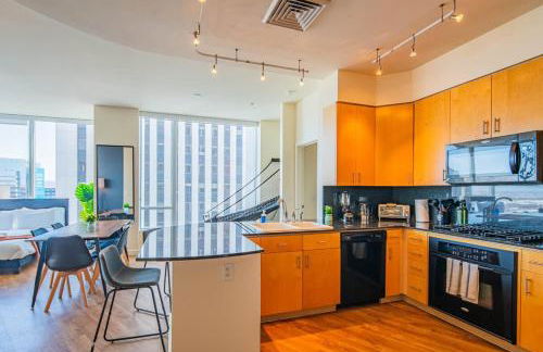 Elegant 28th Floor High Rise, Gym, Parking, Pool, Golf - Photo 27