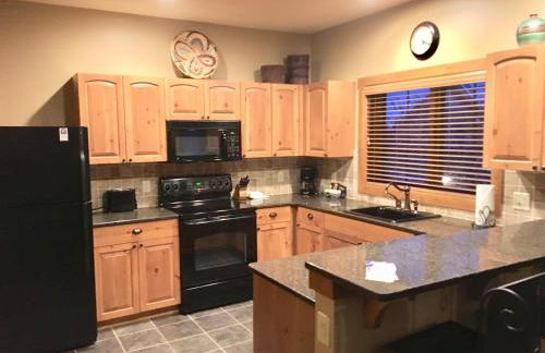 Boyne Mountain Creekside Condo - Foto 10