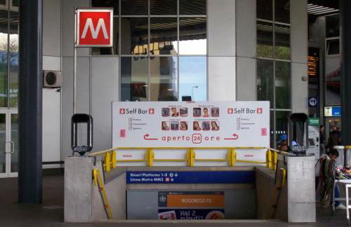 Santa Giulia Olympic Arena Suite - 15 minutes from the Duomo - Foto 19