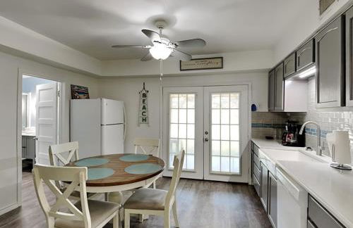 The Charming Cozy Cottage by Miss Kitty’s - Foto 13