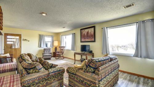 Cody Apartment with Panoramic Mountain Vistas! - Foto 4