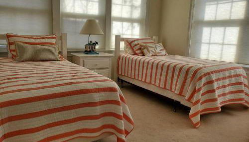 Wifi, Decks, Rooftop Deck, Beach Badges, Beach Chairs, Ocean Side Reverse Living Home Only Third 3Rd From The Beach Brant Beach, 12578 - Foto 5