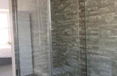 Penthouse Suite, Sea View, Close to Shops, Beach and Train - Foto 28