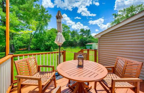 Charming Ann Arbor Getaway with Deck Near Downtown! - Foto 2