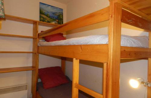 Studio coin nuit avec terrasse et parking privatif à Bormes-les-Mimosas - FR-1-251-900 - Foto 7