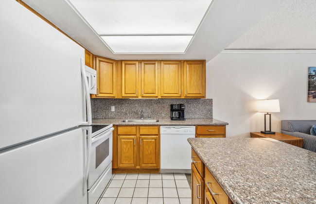 Maui Schooner Resort - Photo 14