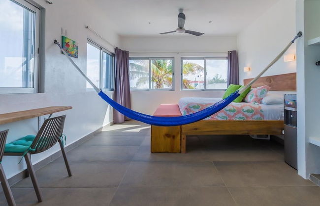 Casitas de Paloma 2nd Floor Studio by Skyrun - Photo 3