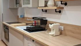 Historic Bright and Beautiful Apartment in Old Nice with Castle Hill View - Foto 4