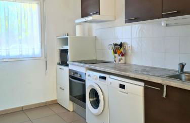 Maison de rêve à Valras Plage pour 8 personnes idéale pour les familles à 10 minutes de la mer avec jardin terrasse climatisation wifi et deux parkings - Foto 10