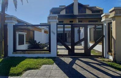 Sobrado em Imbé - RS - Foto 1