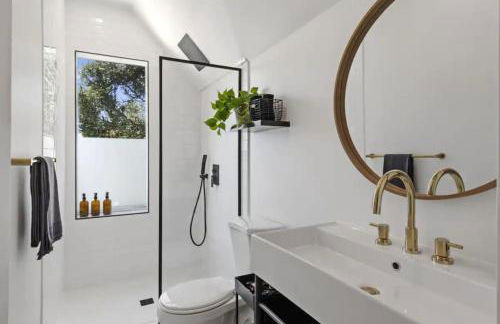 4BD Home in the Heart of Little Italy - Foto 15