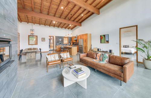 Luxe Mtn-View Escape 5 Mi to Dtwn Priest River! - Photo 5