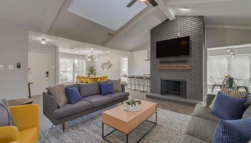 Charming 5BD-3BA in the Heart of Plano -Sleeps 10 - Foto 1