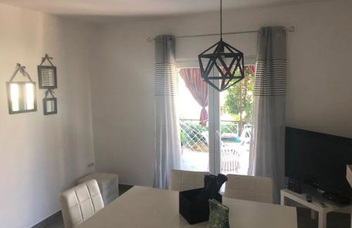 Villa Lorenta Apartments - Photo 20