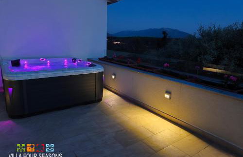 Villa Four Seasons, heated pool and 3 en-suite bathrooms - Foto 15