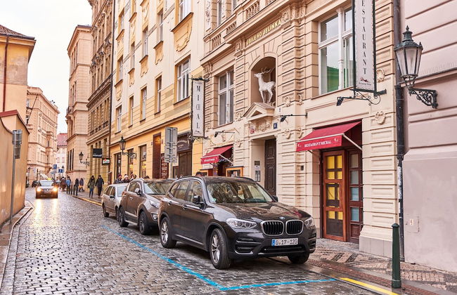 Charles Bridge Royal Apartment - Foto 31