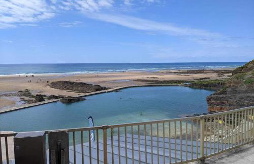 Modern two bedroom caravan with sofabed Sleeps 6 - Foto 17