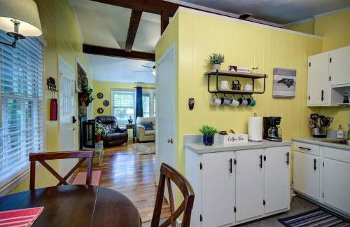 Mountain Home near Blue Ridge Parkway, Central Location! - Foto 10