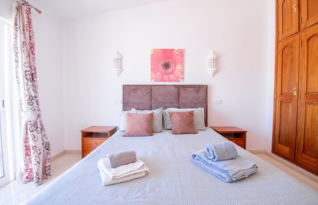 32A Vale do Milho Stunning Detached Villa Close - Foto 33