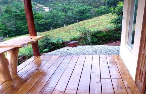 Chalé Som do Riacho e Chalé Riacho Sereno, com Hidromassagem e Lareira á 20 minutos de Gonçalves-MG - Photo 57