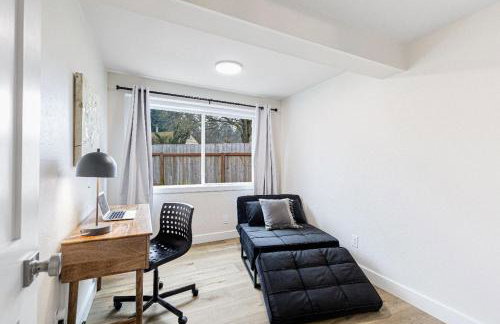 Dog Friendly Cozy Remodeled Shoreline Rambler - Foto 11