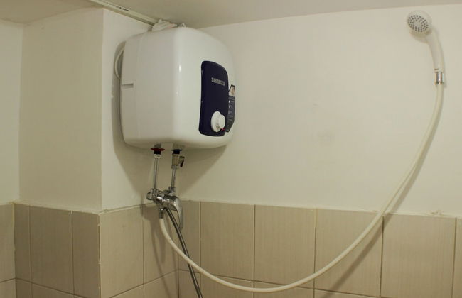 Cozy Living Studio At Urbantown Apartment Karawang - Foto 9