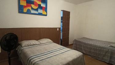 Kitnet Mobiliada Espaço inteiro - Foto 1