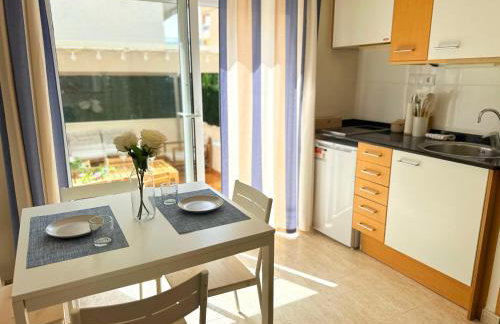 Apt con chill-out, piscina en la azotea a 5 min de la playa y parking privado - Foto 13