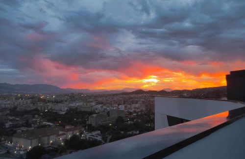 Apartamento UrbanSky con terraza - Photo 25