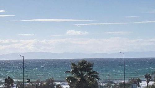 Seaview penthouse by the beach - Foto 1