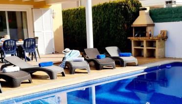 Villa Lorena - Photo 1