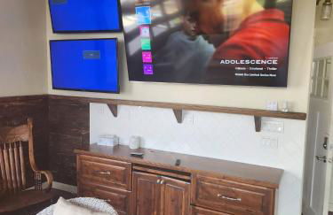 Red Roof Lodge• hot tub• 18 beds• venue• treehouse - Foto 74