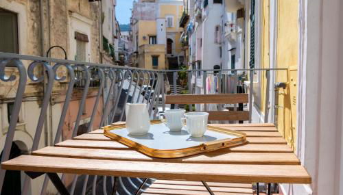 Borgo Aragonese - Photo 1