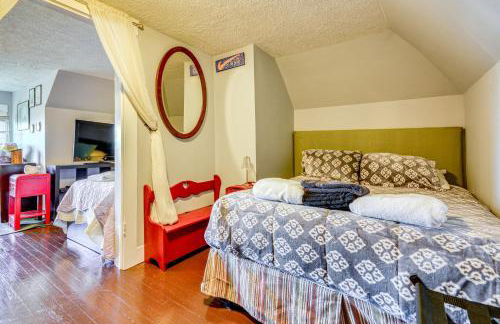 Storybook Craftsman Home with Private Hot Tub! - Foto 23